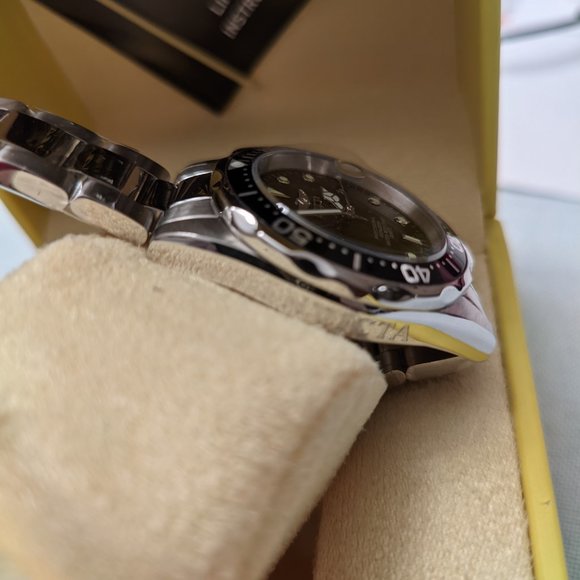 Invicta Men's Stainless Steel Grand Diver Watch - Picture 6 of 8